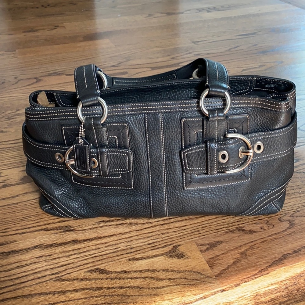 COACH Hampton Bag. Black Leather.